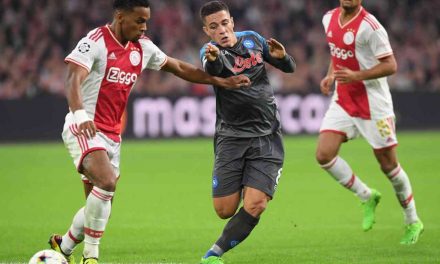 Ajax Napoli 1-6: Azzurri stratosferici, lancieri annichiliti